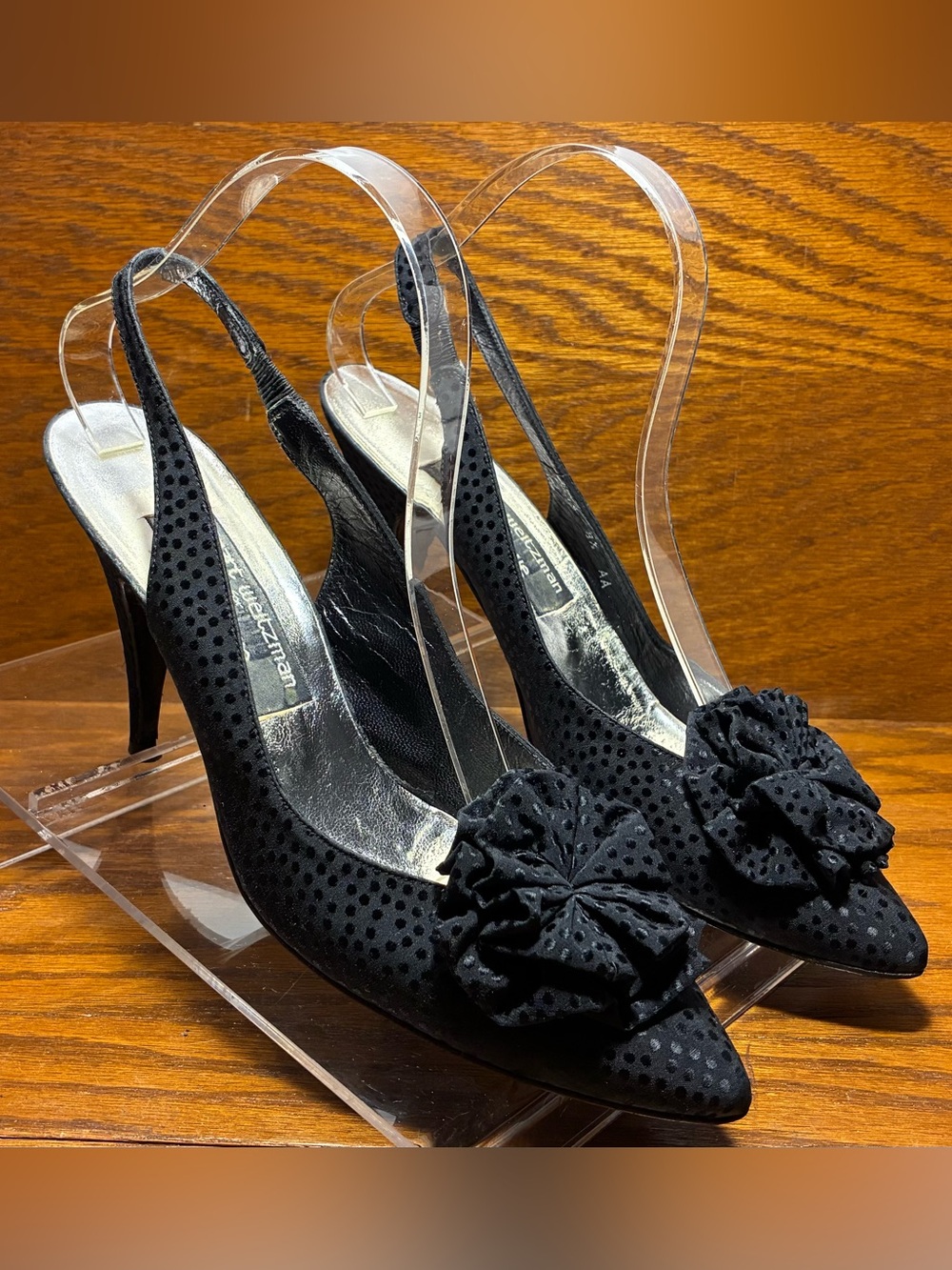 VTG Stuart Weitzman Martinique Polka Dot Rosette Slingback Heels Black 8.5 AA